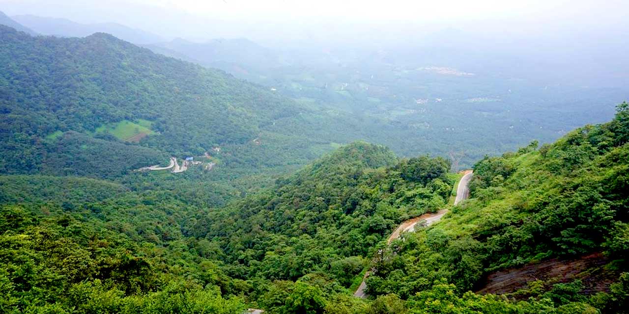 Lakkidi View Point, Wayanad