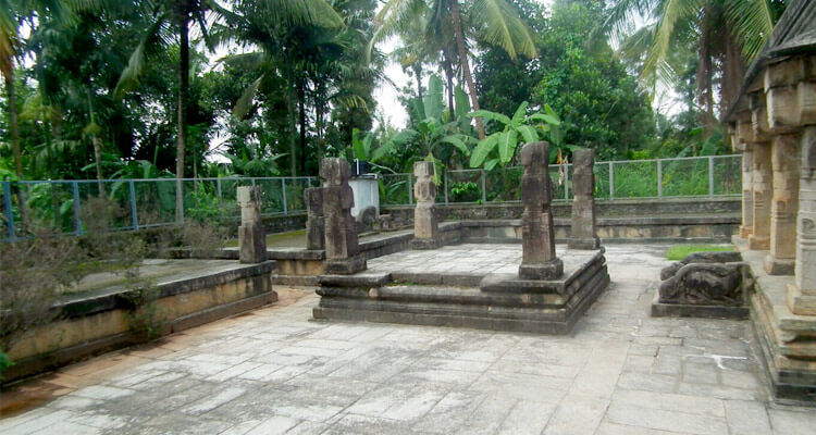 Jain Temple Wayanad (Timings, History, Entry Fee, Images & Information ...