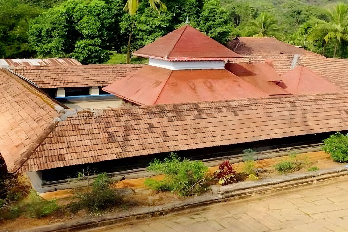 Thirunelli Temple Wayanad (Timings, History, Entry Fee, Images & Information) 