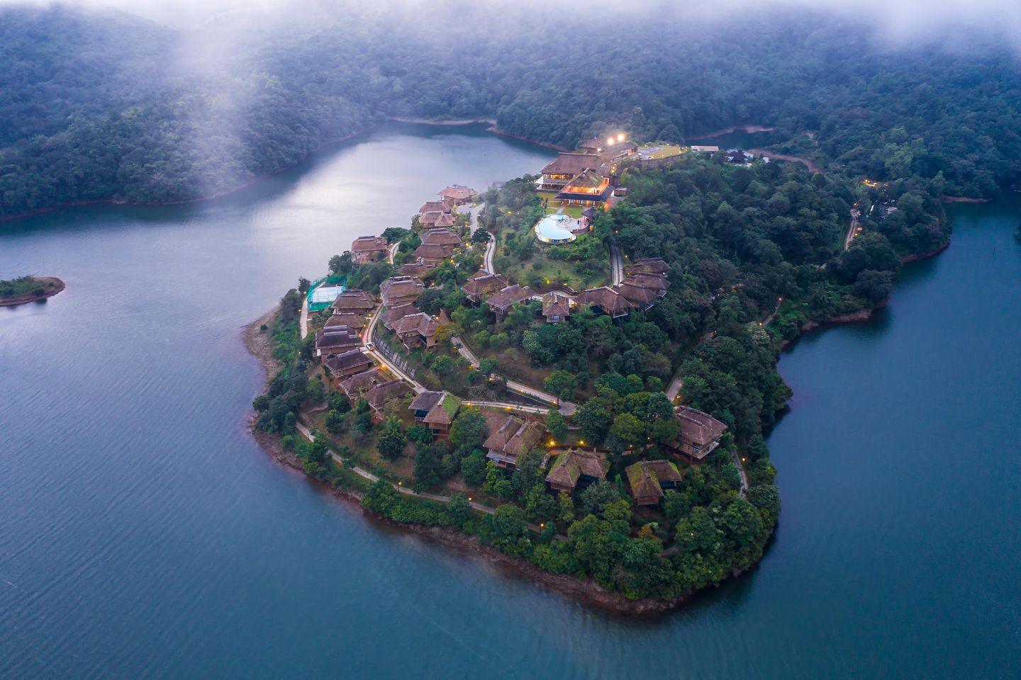 Mountain Shadows Resort